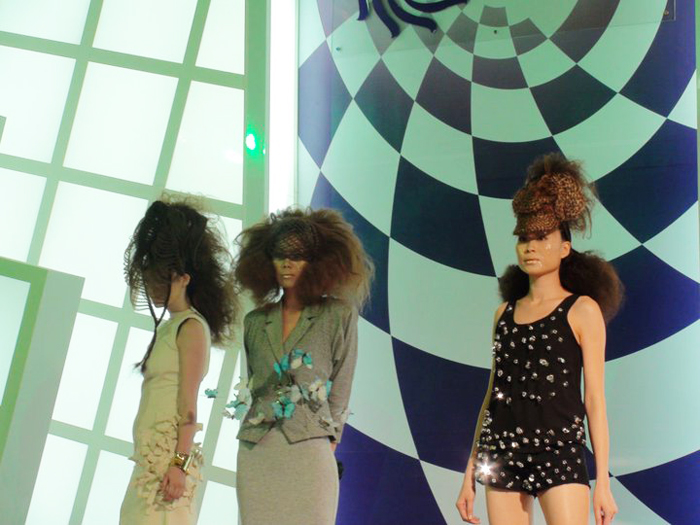 L'Oréal A.A Hair Show 2011 02